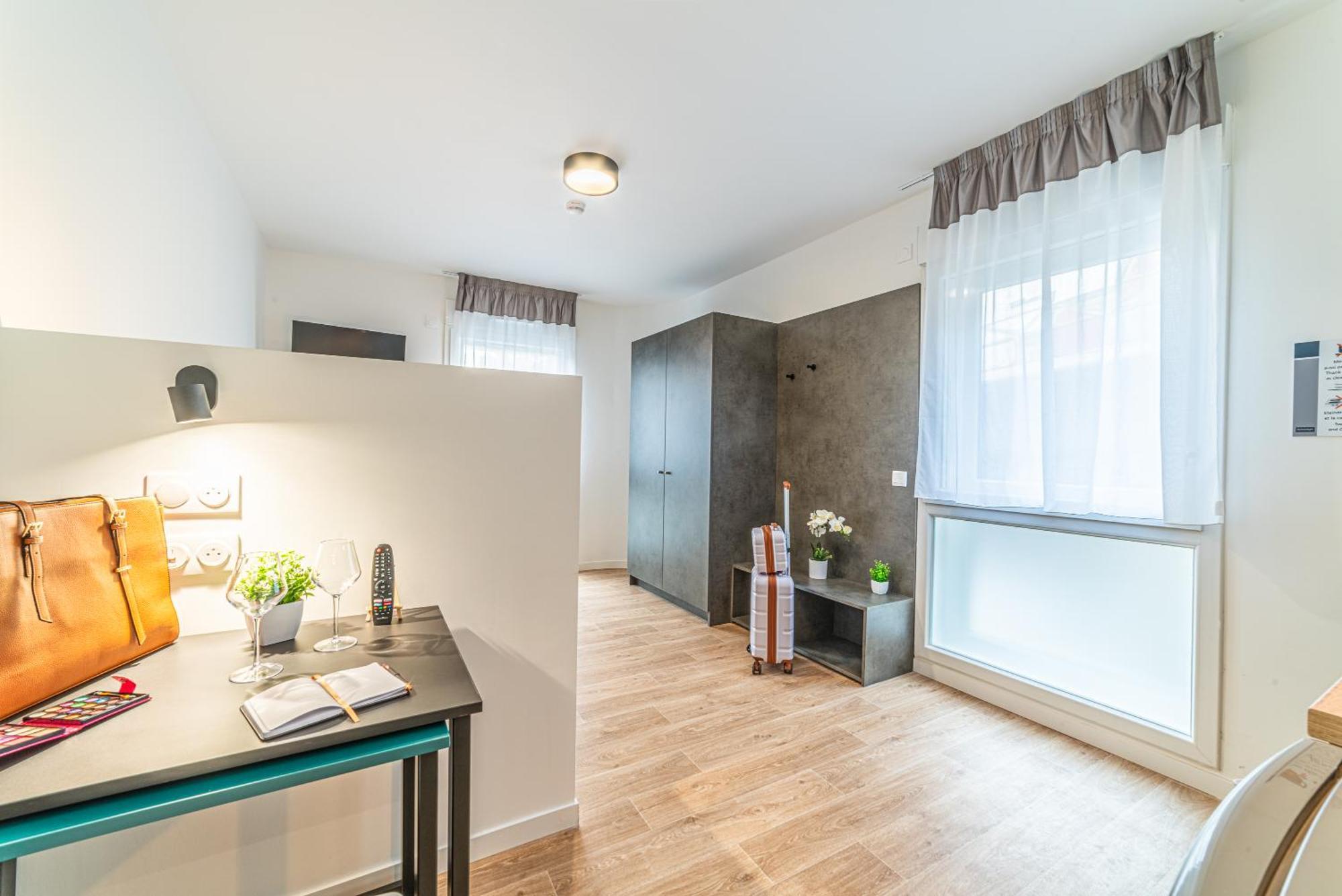 Montempo Apparthotel Paris Noisy Le Sec Екстериор снимка